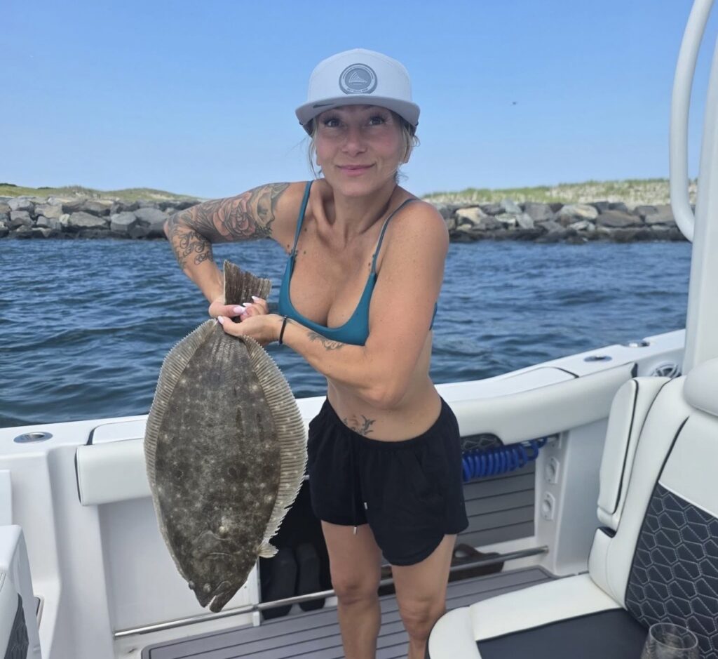Kerri Matejovic caught this 25" fluke this weekend, but a day late for the tournament.